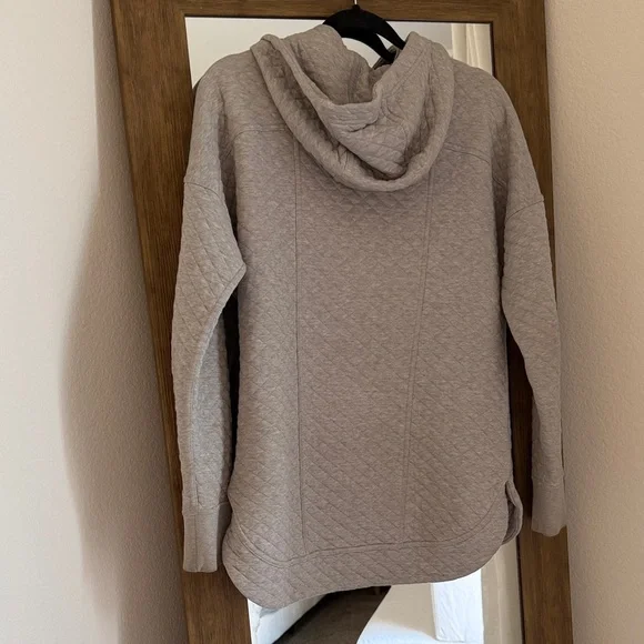 Patagonia Light Gray Women's Utility Jacket - Picture 3 of 3